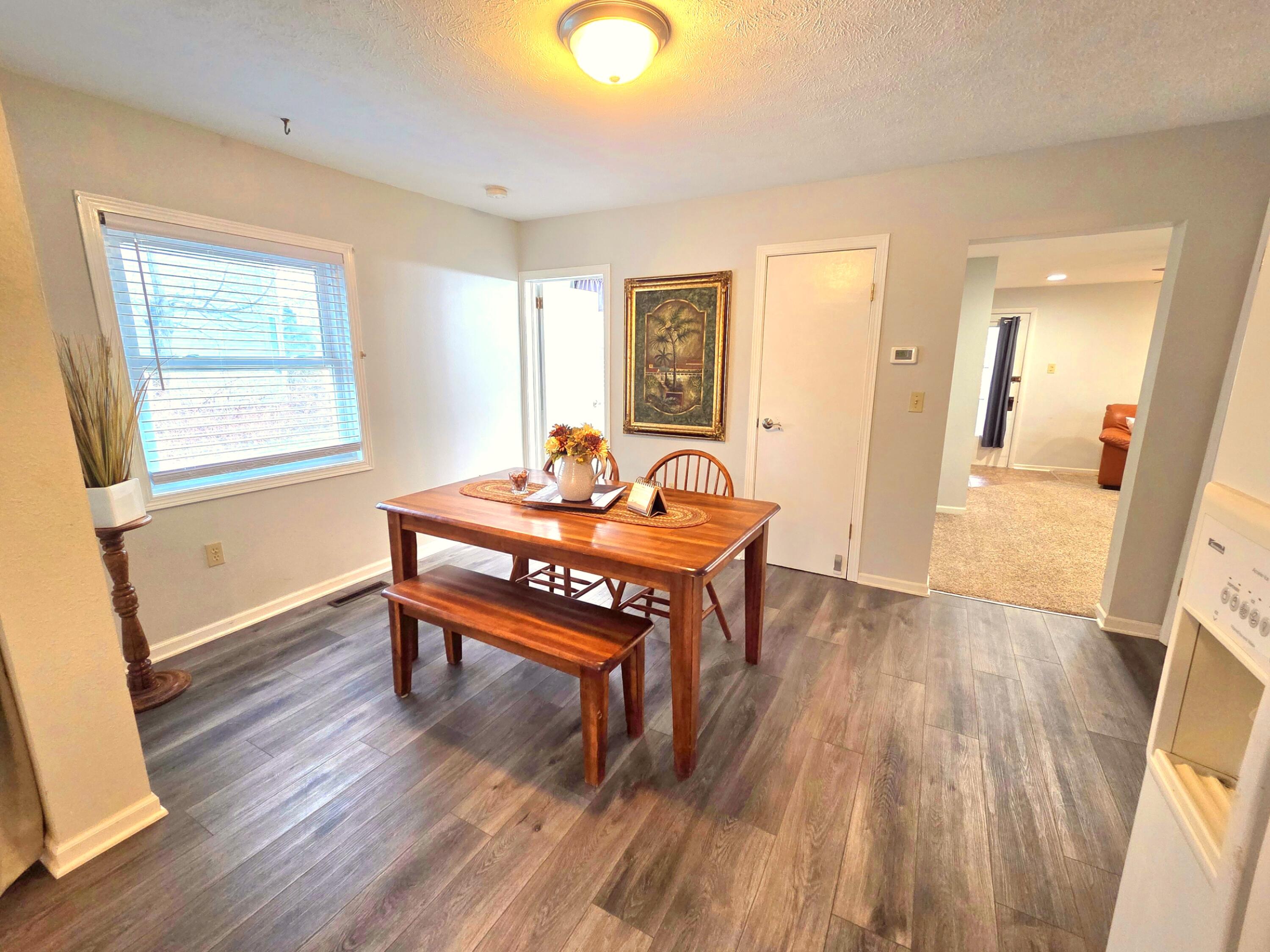 449 Taylor Street Waterloo, WI 53594 - Photo 21 of 37 Dining Room2