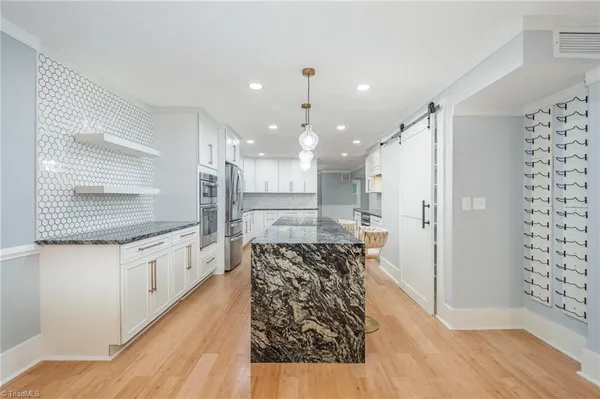 $649,999 | 4806 Trailwood Drive, Greensboro, NC 27407