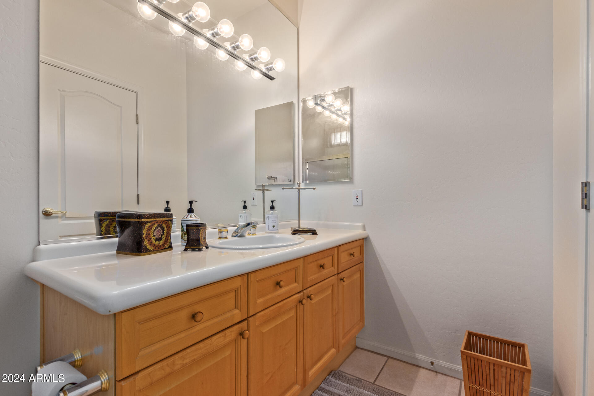 7979 East Princess Drive, Unit 15 Scottsdale, AZ 85255 - Photo 18 of 37 Powder Room