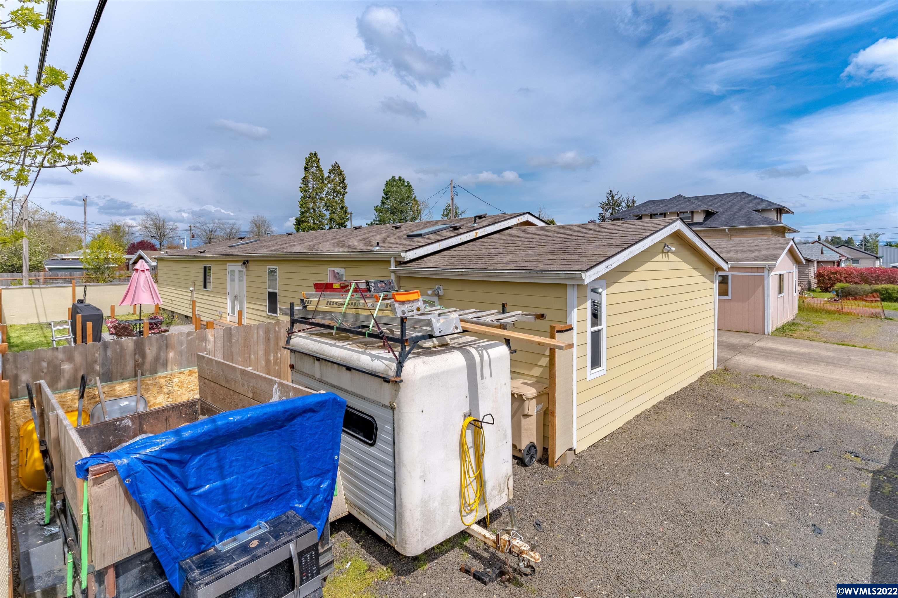 965 Northwest 21st Street Albany, OR 97321 - Photo 3 of 30