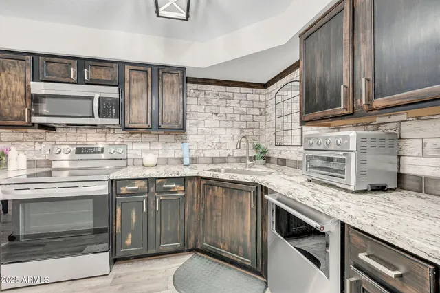 $4,000 | 8787 East Mountain View Road, Unit 2100, Scottsdale, AZ 85258