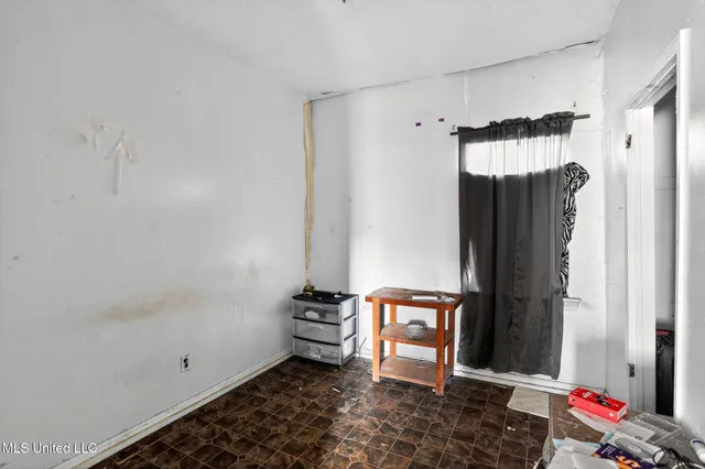 $23,000 | 421 Lincoln Place, Clarksdale, MS 38614