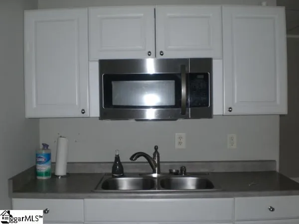 $2,800 | 106 North Pendleton Street, Easley, SC 29640