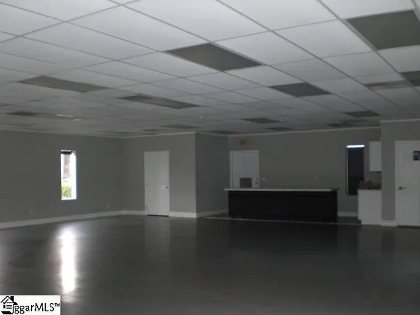 $2,800 | 106 North Pendleton Street, Easley, SC 29640