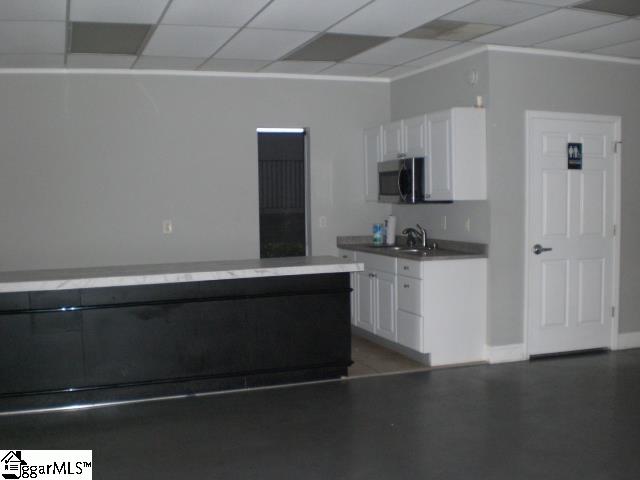 106 North Pendleton Street Easley, SC 29640 - Photo 9 of 16