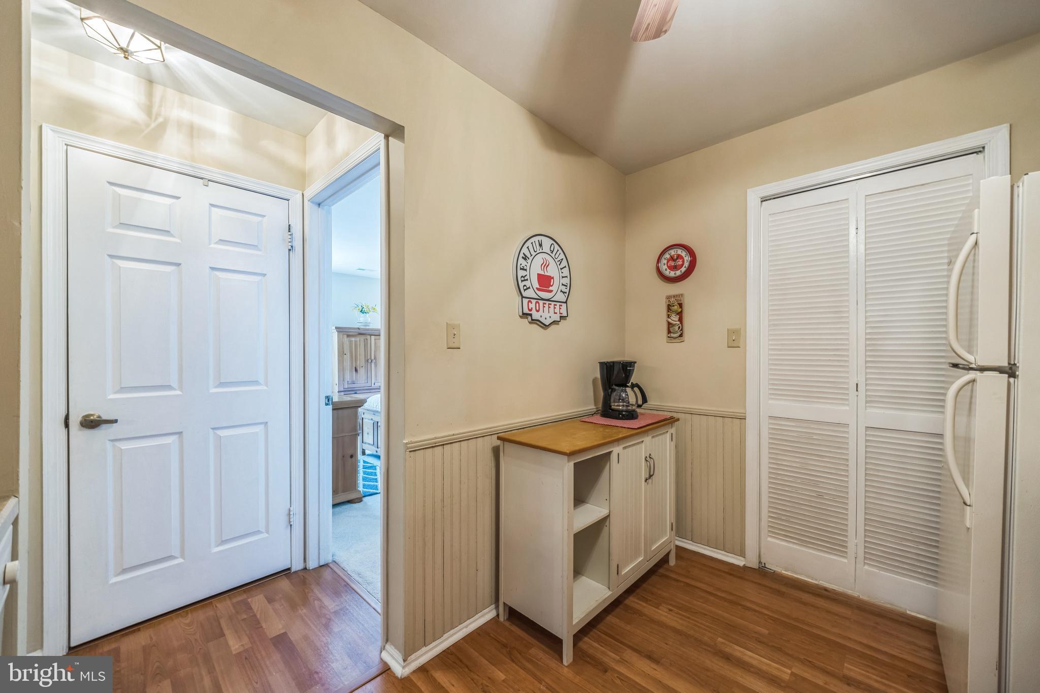 402 B Violet Drive Mount Laurel, NJ 08054 - Photo 21 of 35 a view of a hallway with workspace