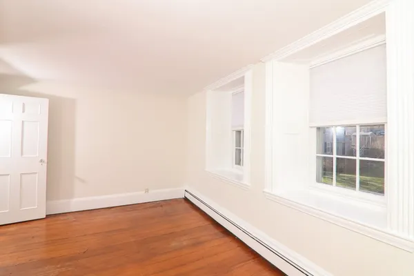 $3,800 | 101 Granite Street, Unit 3, Rockport, MA 01966