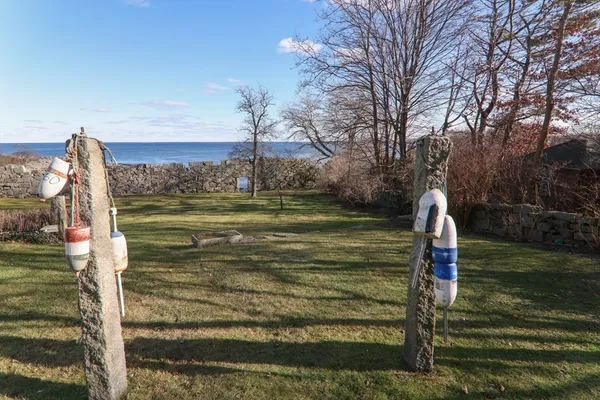 $3,800 | 101 Granite Street, Unit 3, Rockport, MA 01966