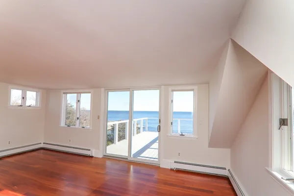 $3,800 | 101 Granite Street, Unit 3, Rockport, MA 01966