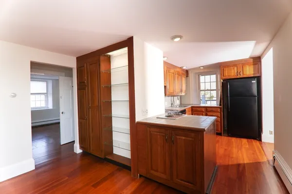 $3,800 | 101 Granite Street, Unit 3, Rockport, MA 01966