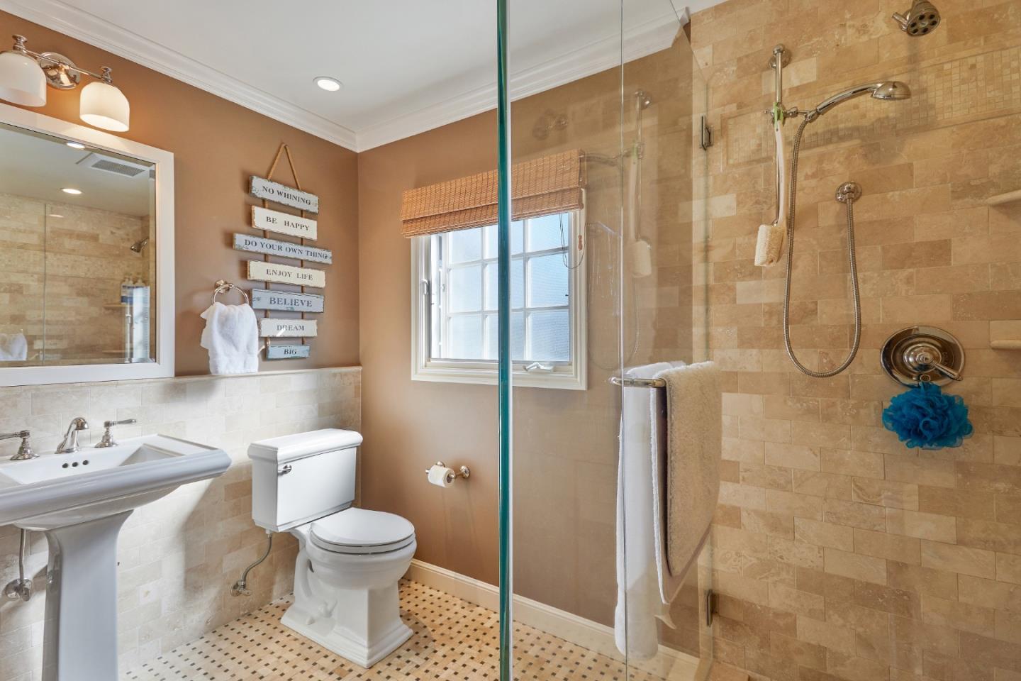 708 Oregon Avenue San Mateo, CA 94402 - Photo 13 of 18