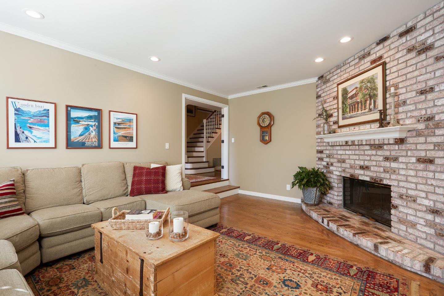 708 Oregon Avenue San Mateo, CA 94402 - Photo 4 of 18