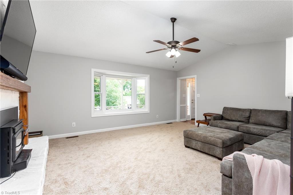 2600 Northfork Terrace High Point, NC 27265 - Photo 11 of 44 Gallery Image 11