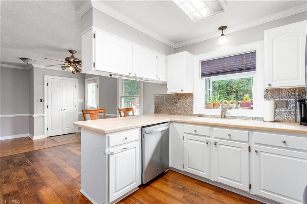 2600 Northfork Terrace High Point, NC 27265 - Photo 12 of 44 Gallery Image 12