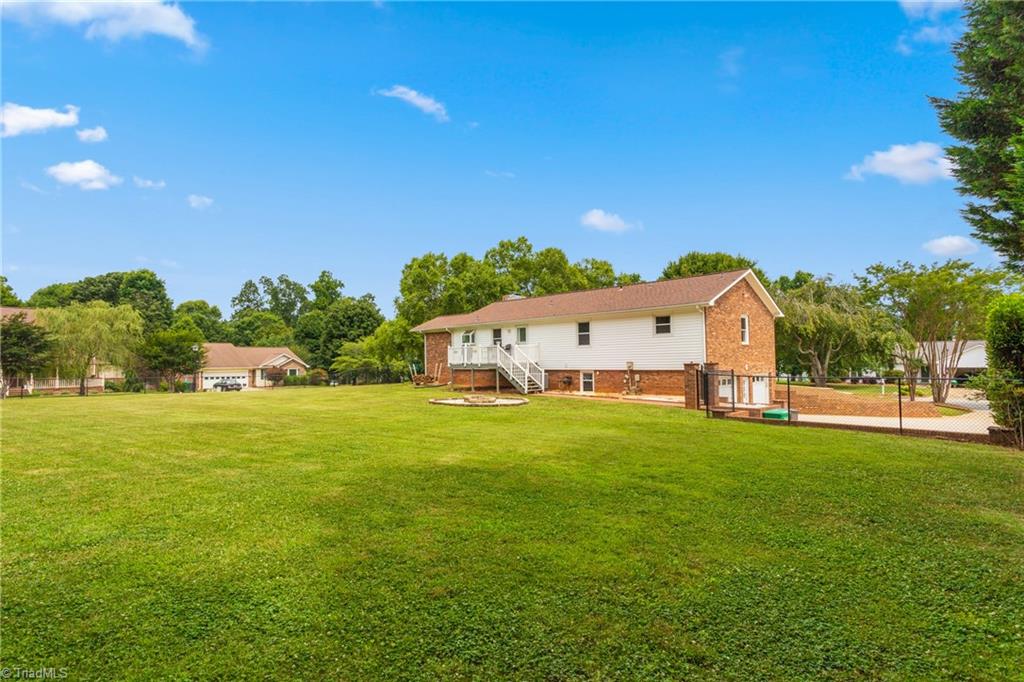 2600 Northfork Terrace High Point, NC 27265 - Photo 38 of 44 Gallery Image 38