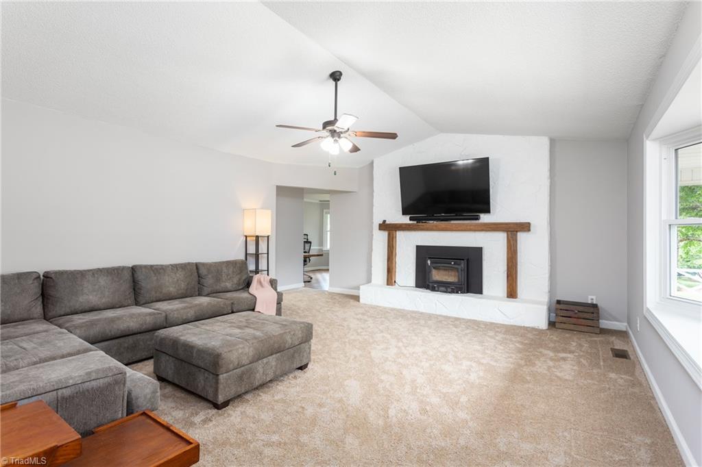 2600 Northfork Terrace High Point, NC 27265 - Photo 9 of 44 Gallery Image 9