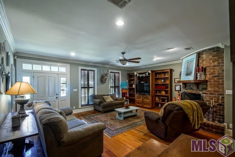 9825 Arnold Road Denham Springs, LA 70726 - Photo 7 of 25