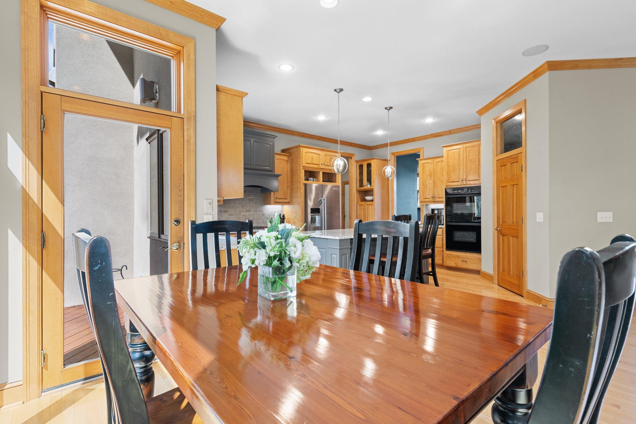 9388 Shetland Road Eden Prairie, MN 55347 - Photo 15 of 81