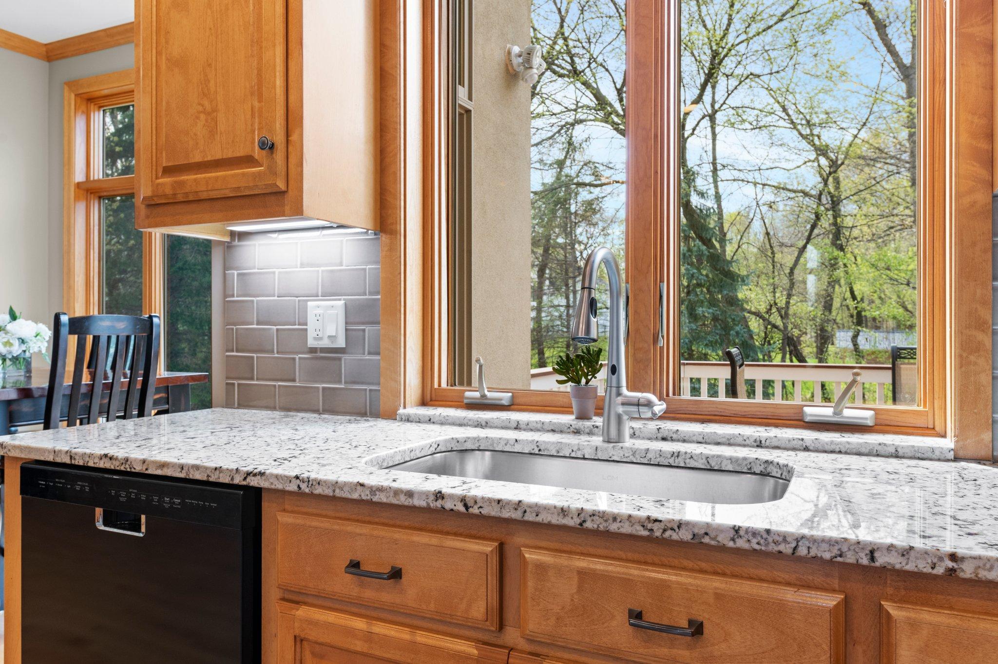 9388 Shetland Road Eden Prairie, MN 55347 - Photo 26 of 81