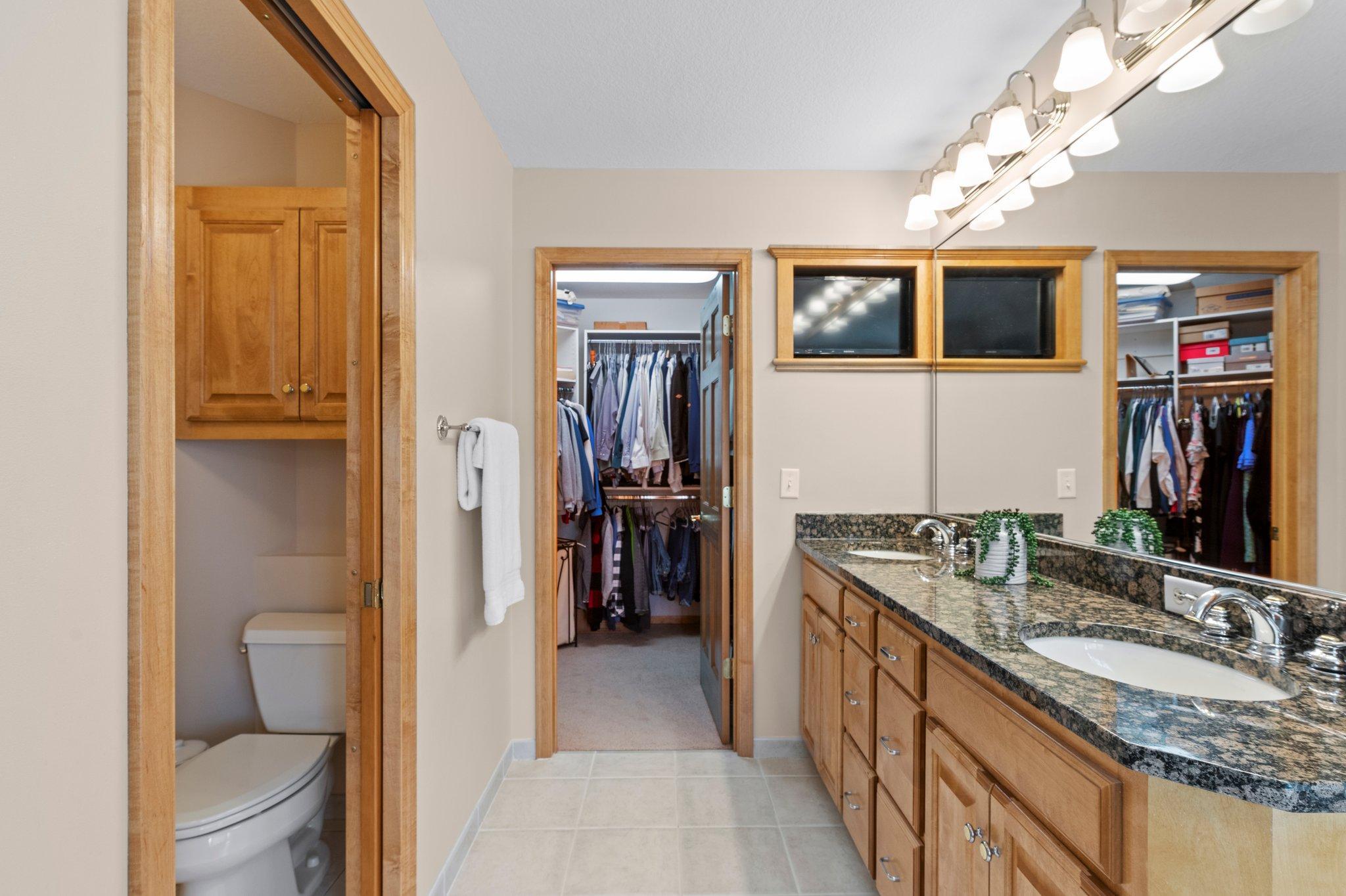 9388 Shetland Road Eden Prairie, MN 55347 - Photo 41 of 81