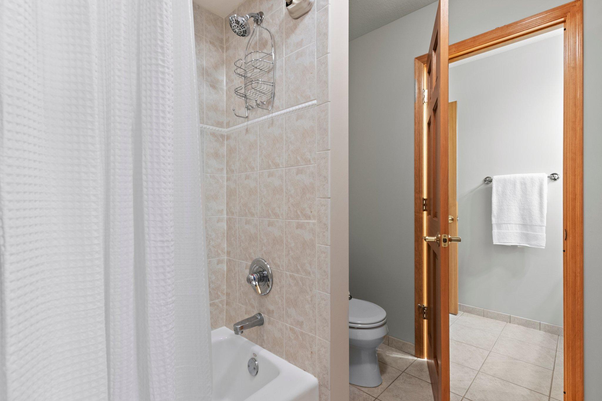 9388 Shetland Road Eden Prairie, MN 55347 - Photo 45 of 81