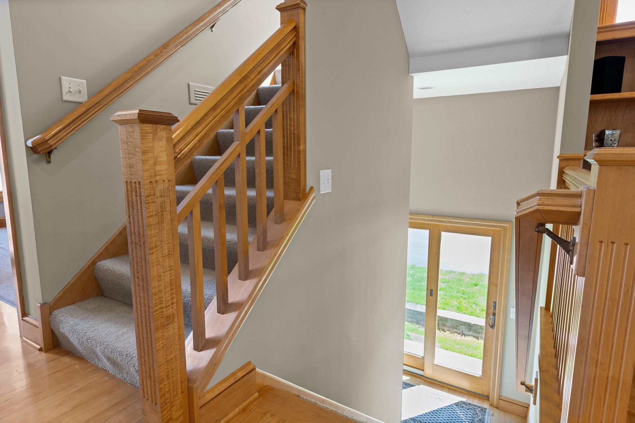 9388 Shetland Road Eden Prairie, MN 55347 - Photo 47 of 81