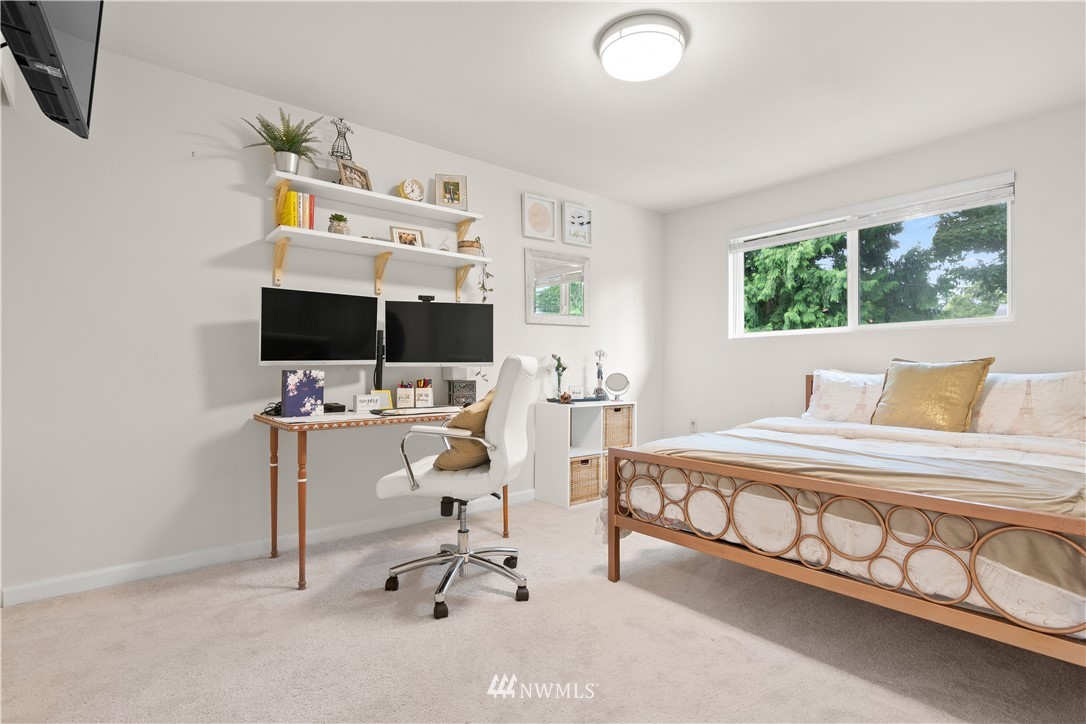 10903 Southeast 182nd Street Renton, WA 98055 - Photo 20 of 29 Gallery Image 20