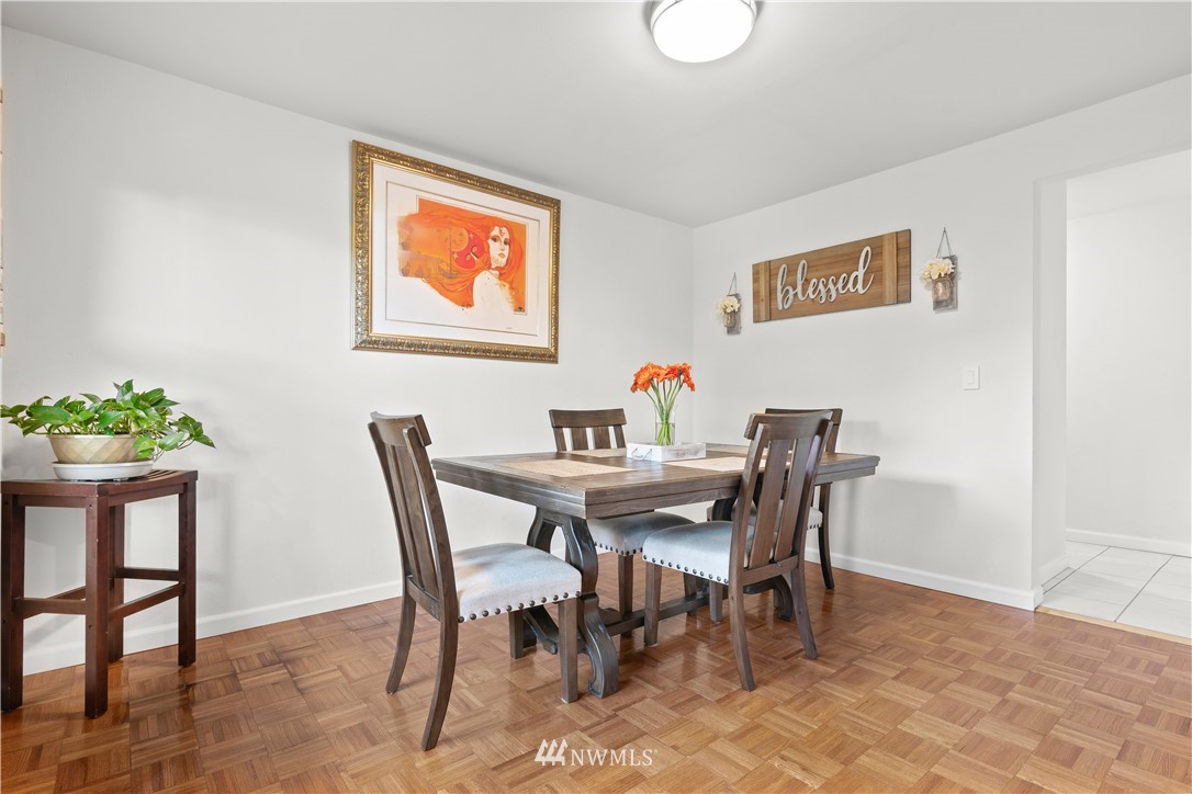 10903 Southeast 182nd Street Renton, WA 98055 - Photo 7 of 29 Gallery Image 7