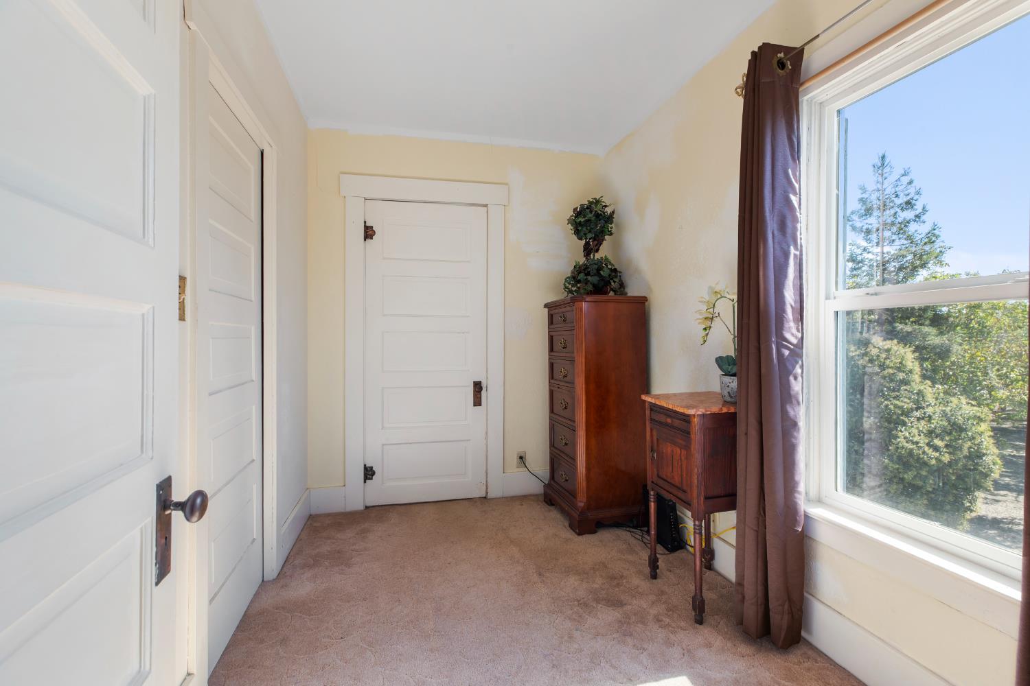 12407 Elm Avenue Patterson, CA 95363 - Photo 26 of 43 wooden floor in an empty room