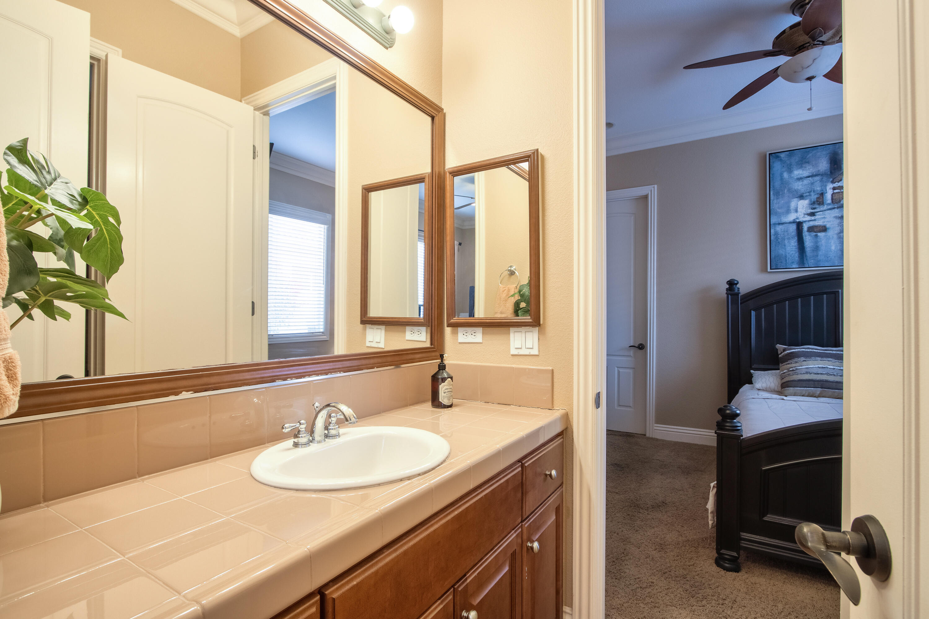 153 Merano Way Palm Desert, CA 92211 - Photo 27 of 39 33-Bathroom-2