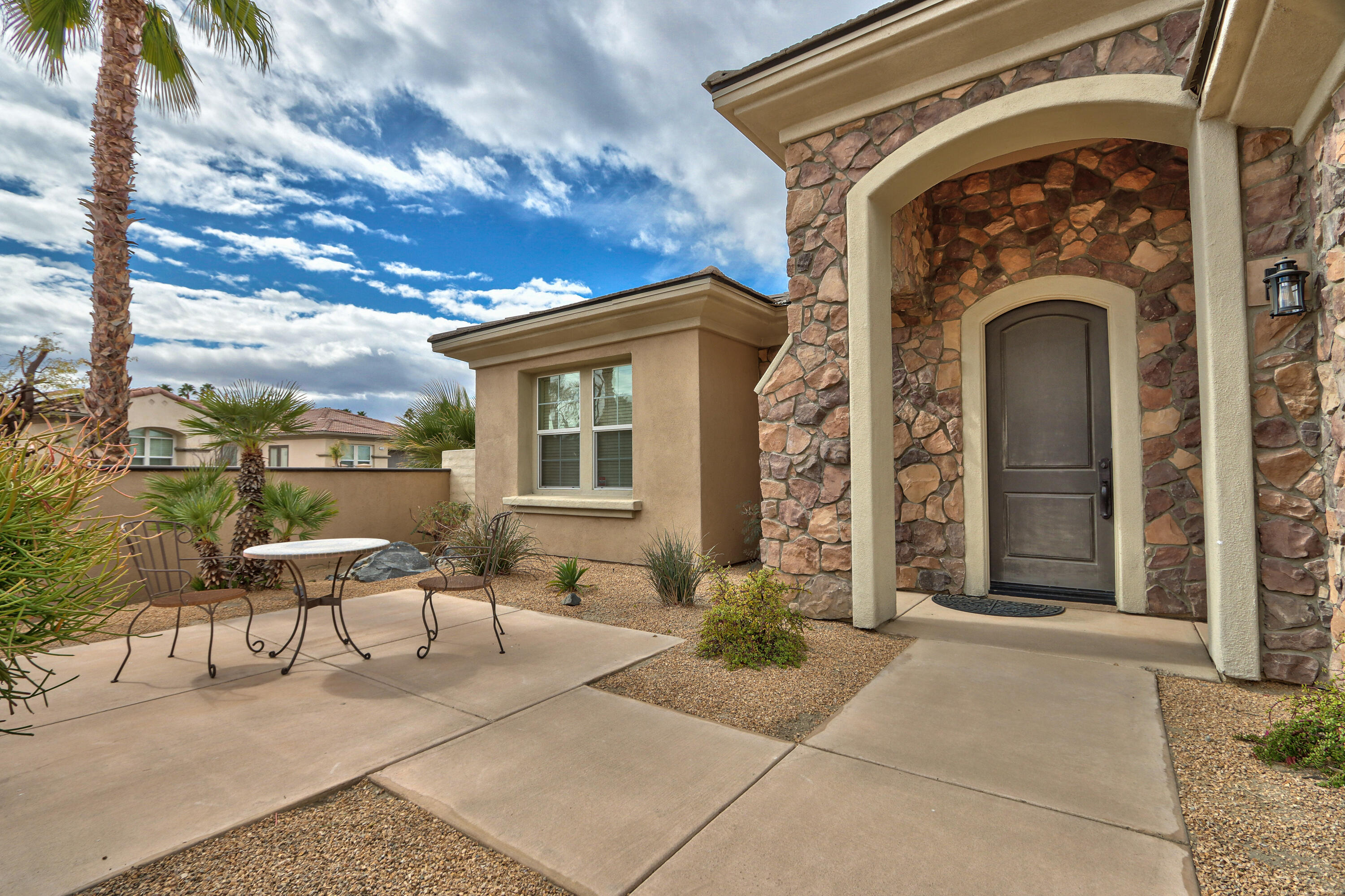 153 Merano Way Palm Desert, CA 92211 - Photo 7 of 39 9-Front