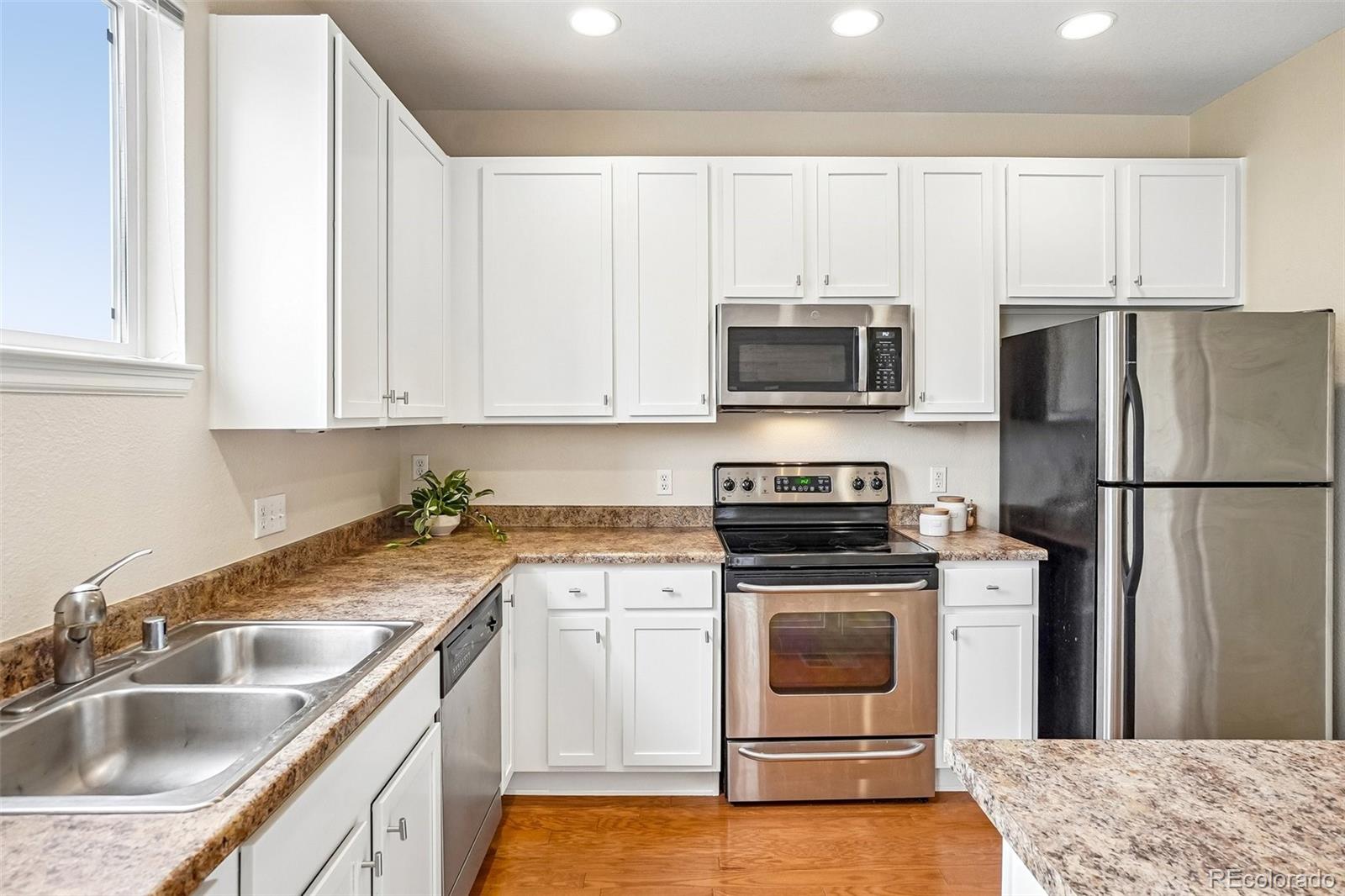 84 Spruce Street, Unit 305 Denver, CO 80230 - Photo 9 of 40