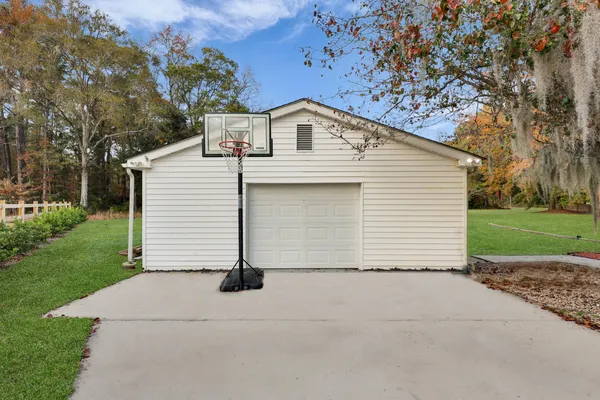 $439,000 | 1310 River Road, McClellanville, SC 29458