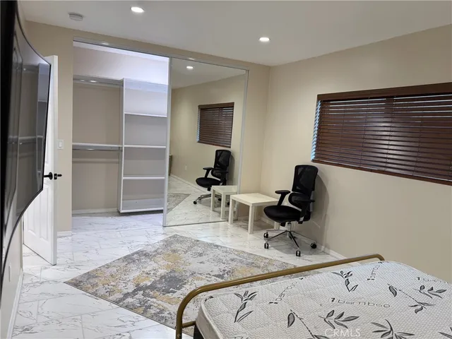 $2,000 | 20625 Tuba Street, Chatsworth, CA 91311