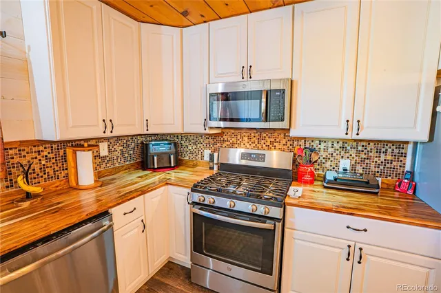 $515,000 | 24938 Highway 50, Cotopaxi, CO 81223