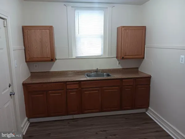 $1,695 | 2309 Upland Street, Chester, PA 19013