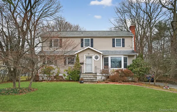 $925,000 | 9 Verne Place, Hartsdale, NY 10530