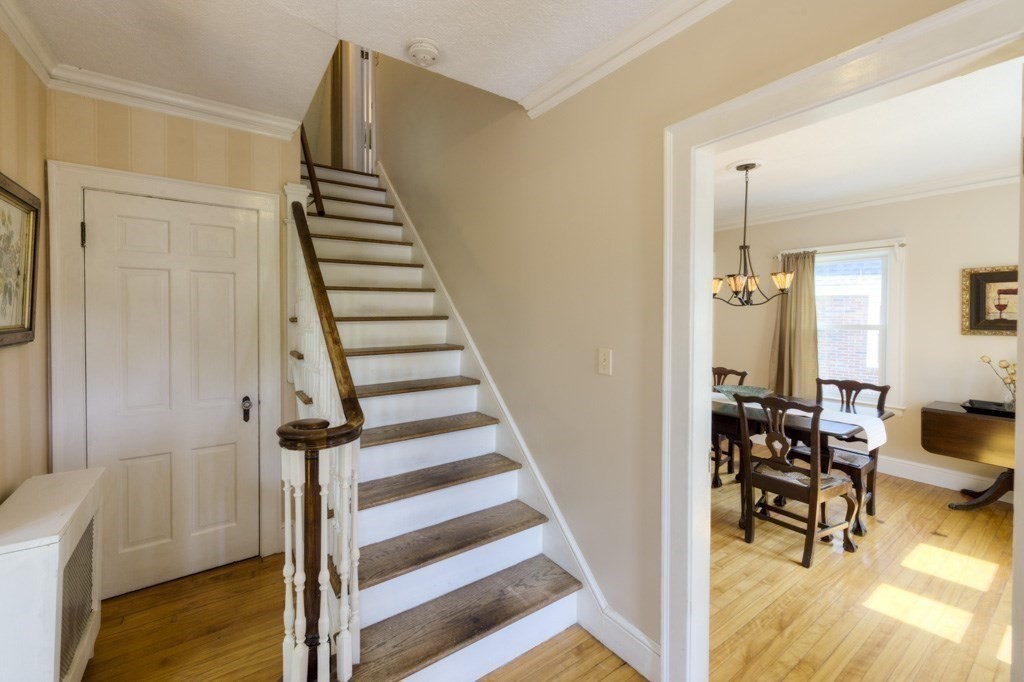 55 Coolidge Road Worcester, MA 01602 - Photo 5 of 38 Gallery Image 5