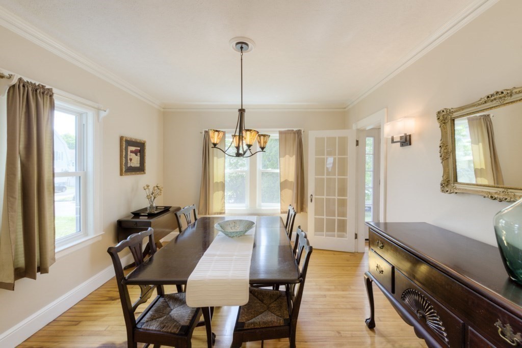 55 Coolidge Road Worcester, MA 01602 - Photo 8 of 38 Gallery Image 8