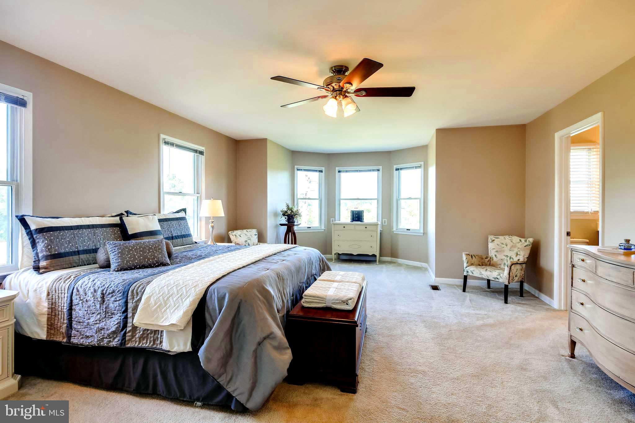 4320 Linthicum Road Dayton, MD 21036 - Photo 13 of 33 Master bedroom