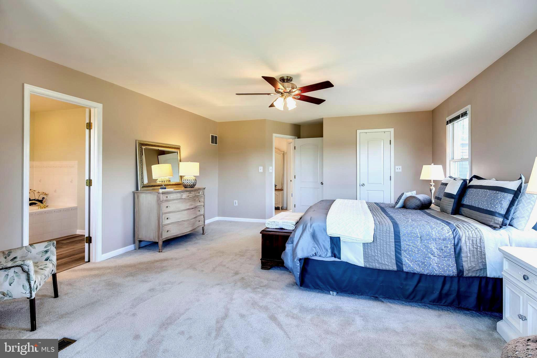 4320 Linthicum Road Dayton, MD 21036 - Photo 14 of 33 Master bedroom