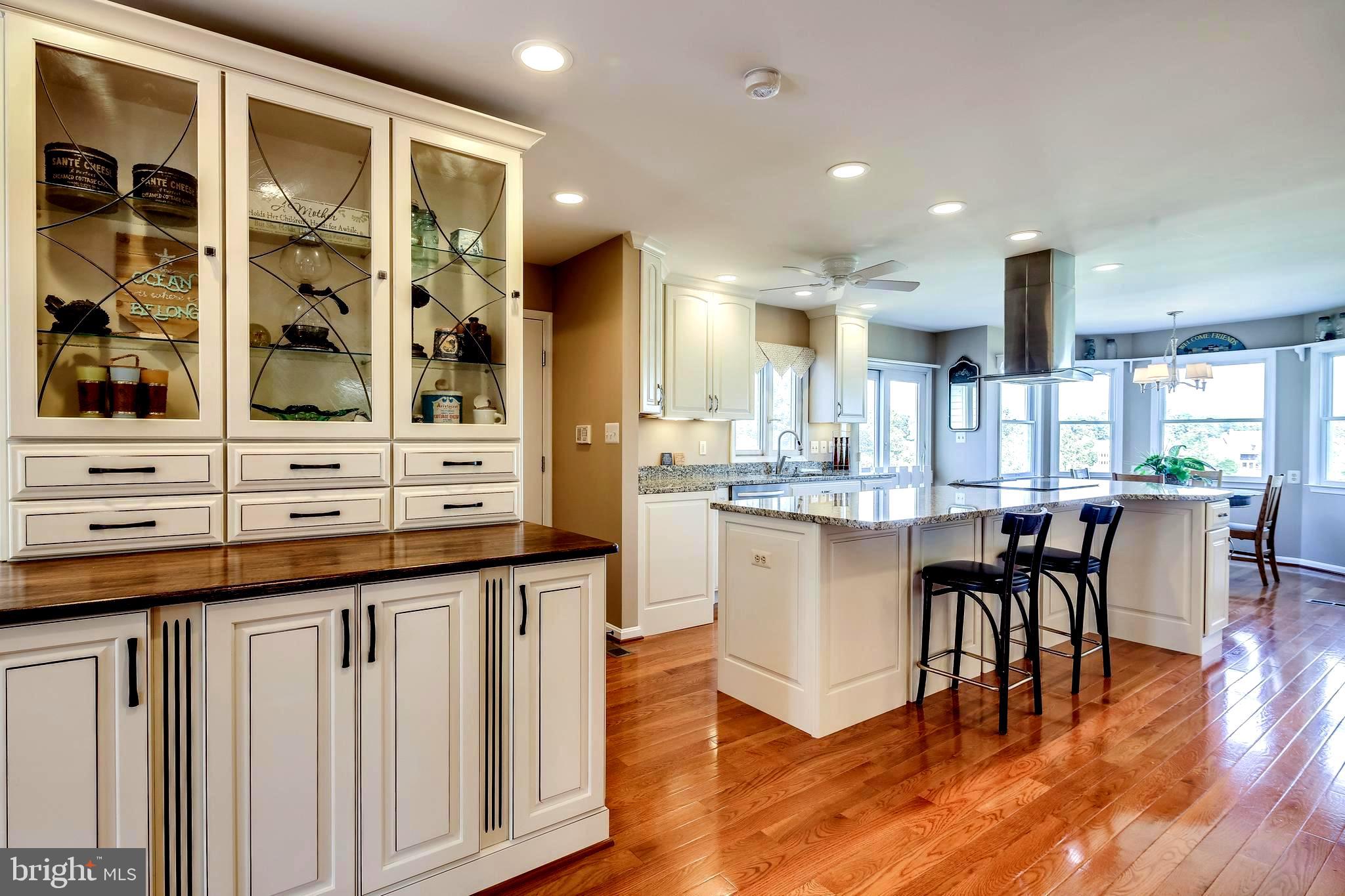 4320 Linthicum Road Dayton, MD 21036 - Photo 7 of 33 Large kitchen