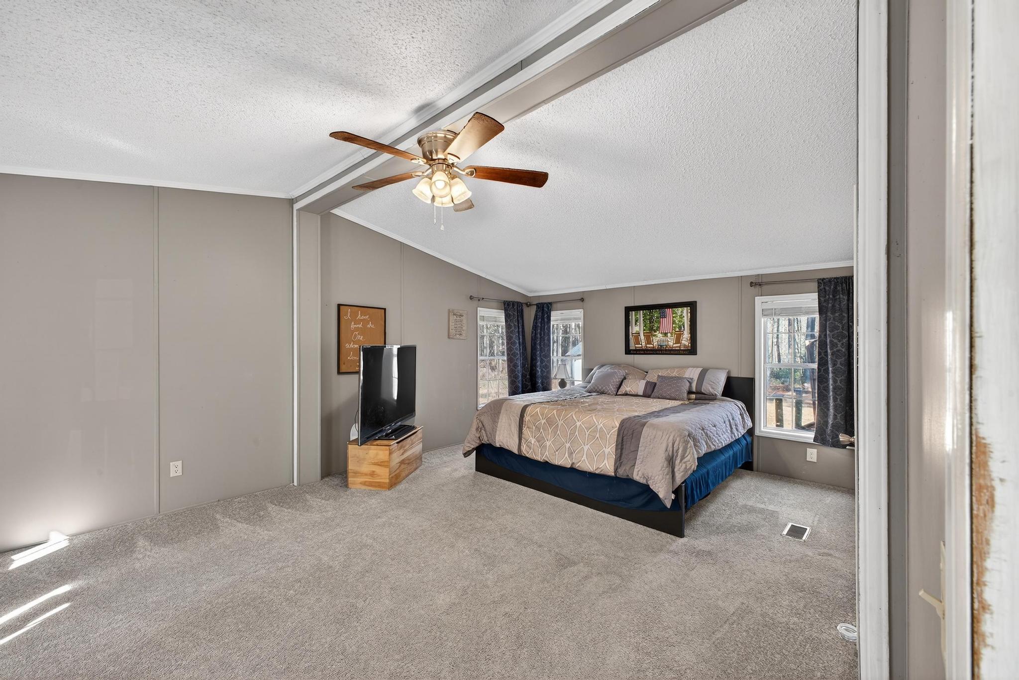 280 Bridge Creek Road Ridge Spring, SC 29129 - Photo 11 of 28 IMG_1125