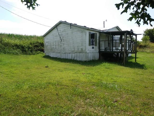 130 Carter Road Sweetwater, TN 37874 - Photo 3 of 9 130listingside
