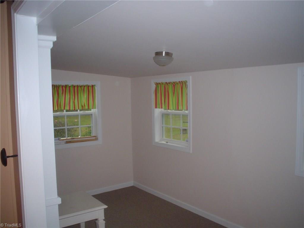 7107 Downsfield Road Randleman, NC 27317 - Photo 10 of 11 7'4" x 15' multi-purpose room on back.