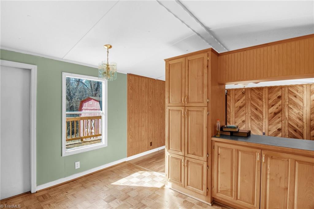 3859 Volunteer Road Pinnacle, NC 27043 - Photo 11 of 29