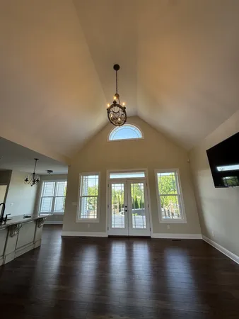 $525,000 | 702 Parker Lane, Lafayette, TN 37083