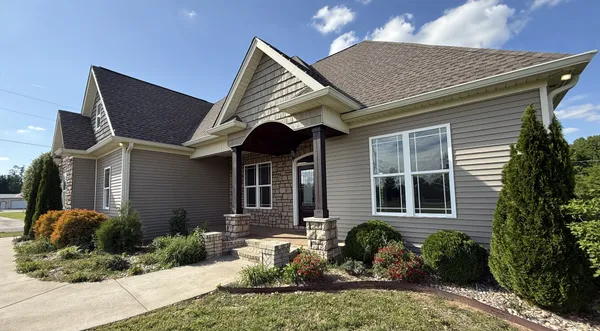 $525,000 | 702 Parker Lane, Lafayette, TN 37083