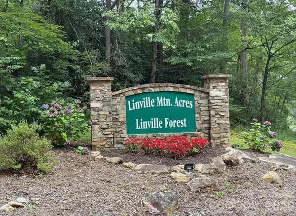 a sign on the side of the road