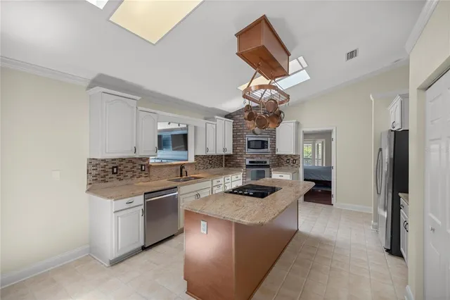 $724,999 | 2811 Southeast 14th Street, Ocala, FL 34471